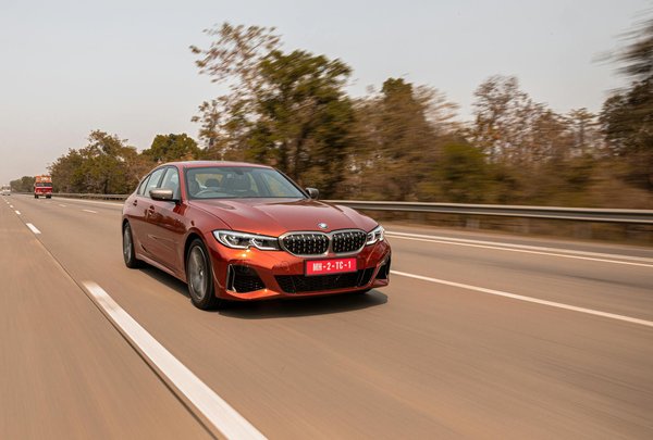 Comment assurer sa moto : Guide théorique et pratique